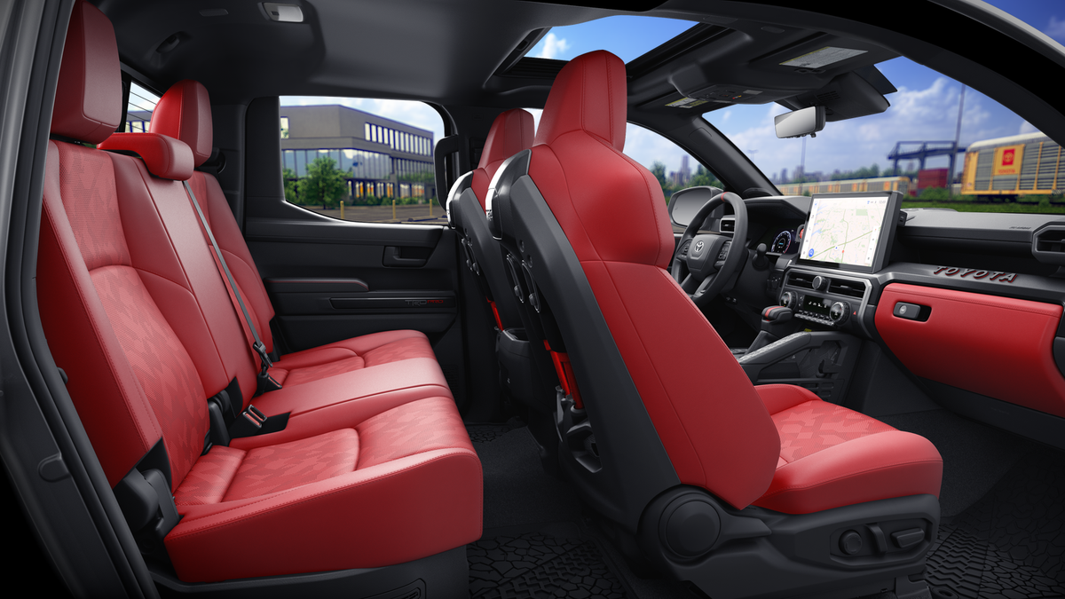 2026 Toyota Tacoma i-FORCE MAX TRD Pro