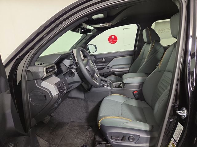 2026 Toyota Tacoma i-FORCE MAX Trailhunter