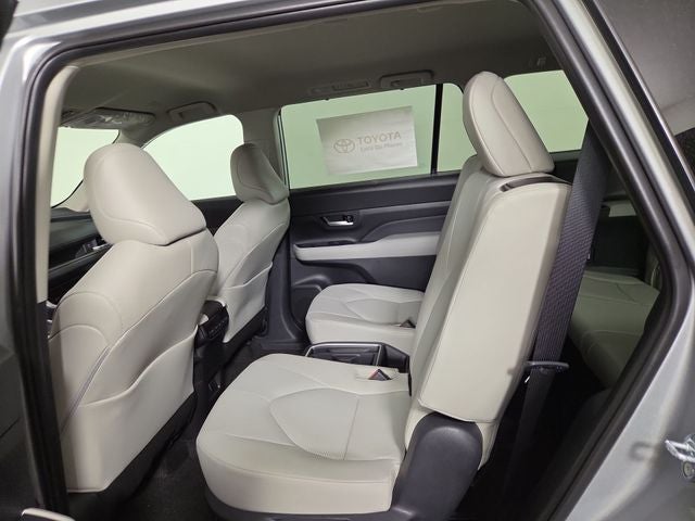 2026 Toyota Grand Highlander Hybrid Hybrid XLE