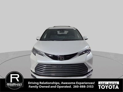2026 Toyota Sienna Platinum
