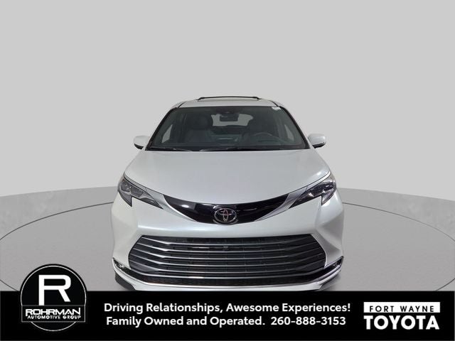 2026 Toyota Sienna Platinum
