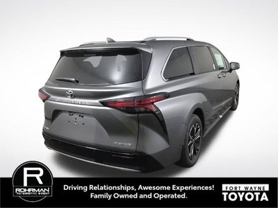 2026 Toyota Sienna Platinum