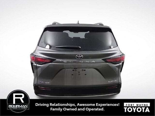 2026 Toyota Sienna Platinum