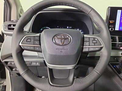 2026 Toyota Sienna XLE