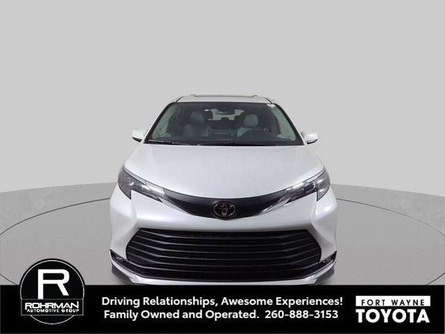 2026 Toyota Sienna XLE