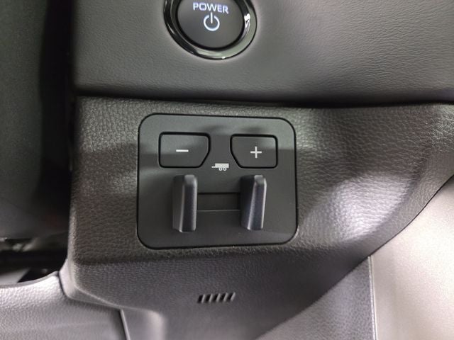 2026 Toyota Tundra i-FORCE MAX Platinum i-FORCE MAX