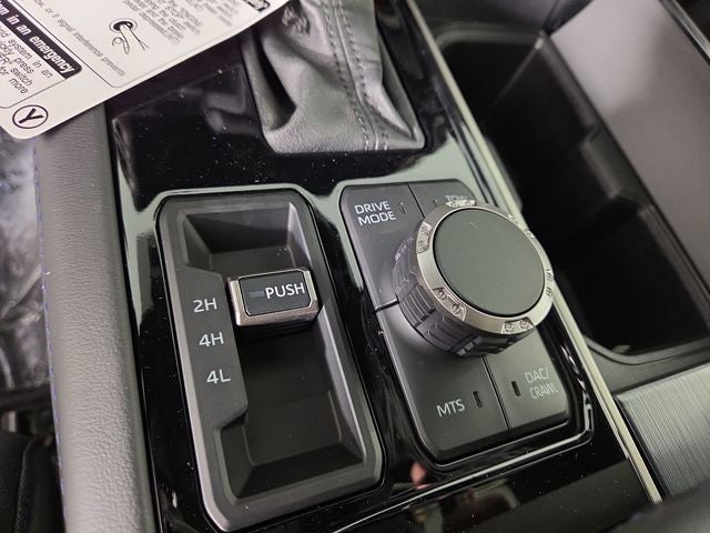2026 Toyota Tundra i-FORCE MAX Platinum i-FORCE MAX