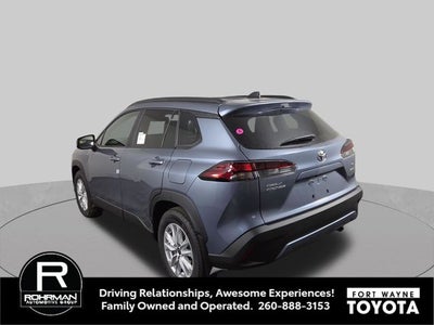 2026 Toyota Corolla Cross LE
