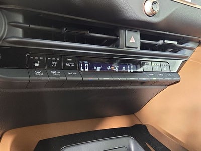 2026 Toyota Toyota Crown Signia XLE