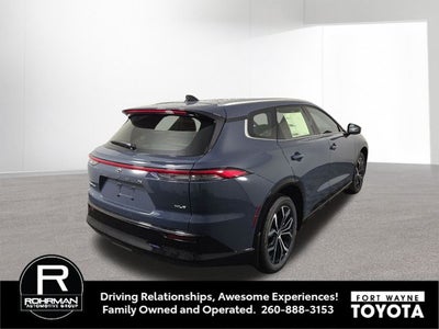 2026 Toyota Toyota Crown Signia XLE