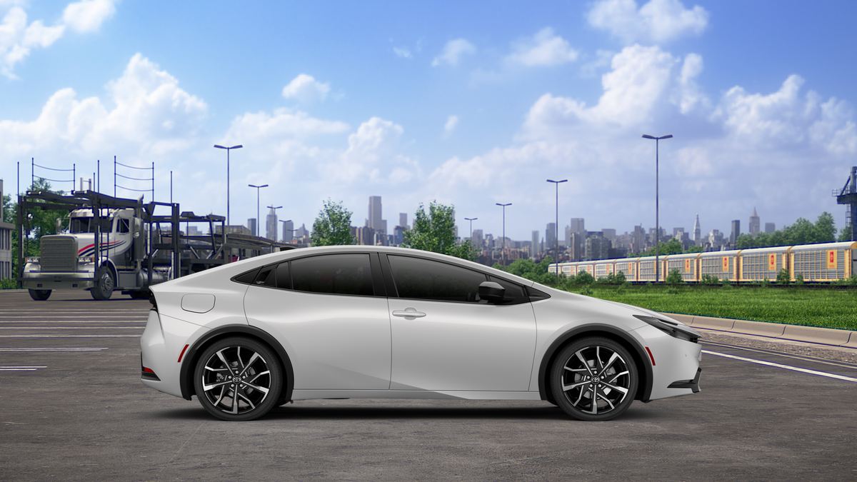 2026 Toyota Prius Plug-in Hybrid XSE