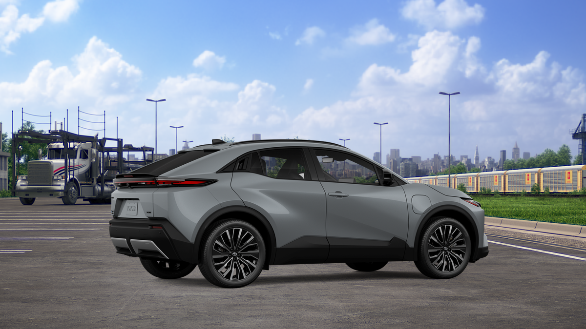 2027 Toyota C-HR XSE