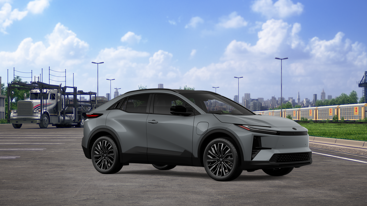 2027 Toyota C-HR XSE