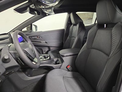 2026 Toyota C-HR XSE