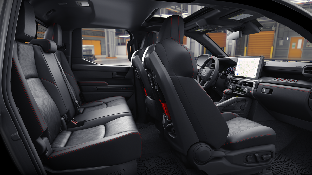 2026 Toyota Tacoma i-FORCE MAX TRD Pro