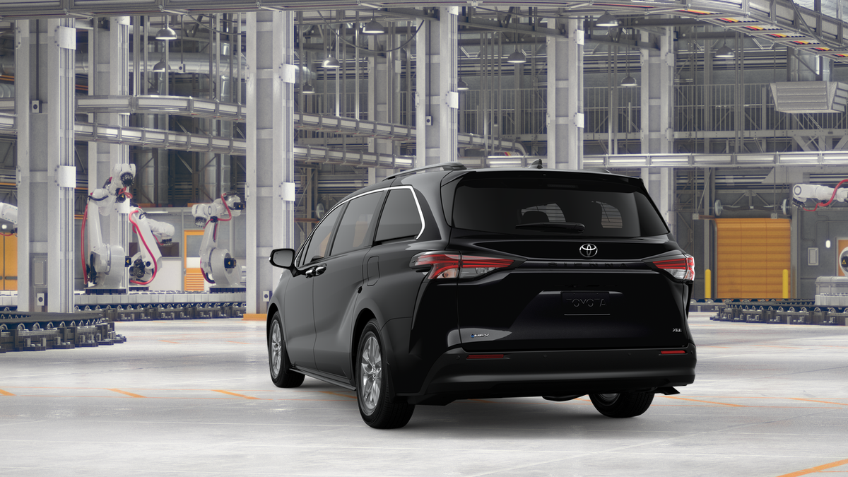 2026 Toyota Sienna XLE
