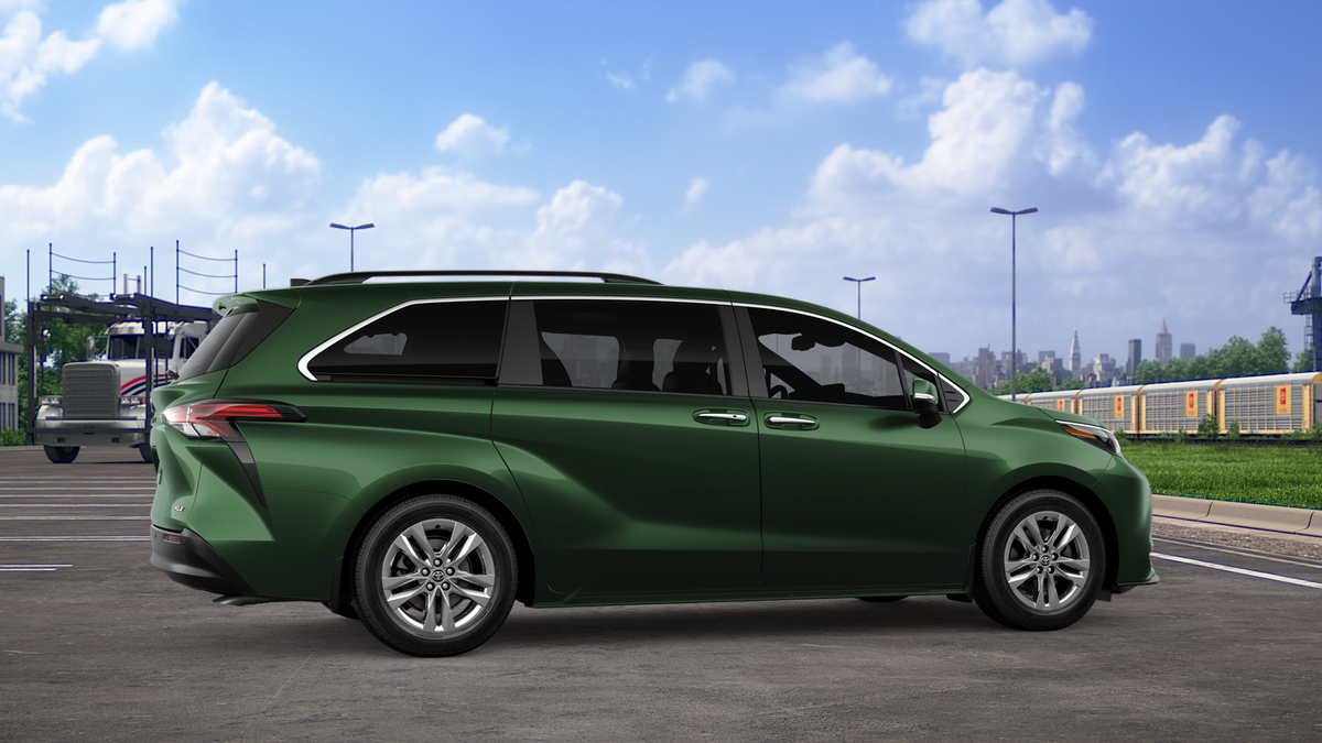 2026 Toyota Sienna XLE