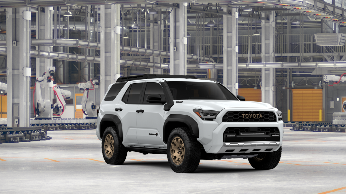 2026 Toyota 4Runner i-FORCE MAX Trailhunter