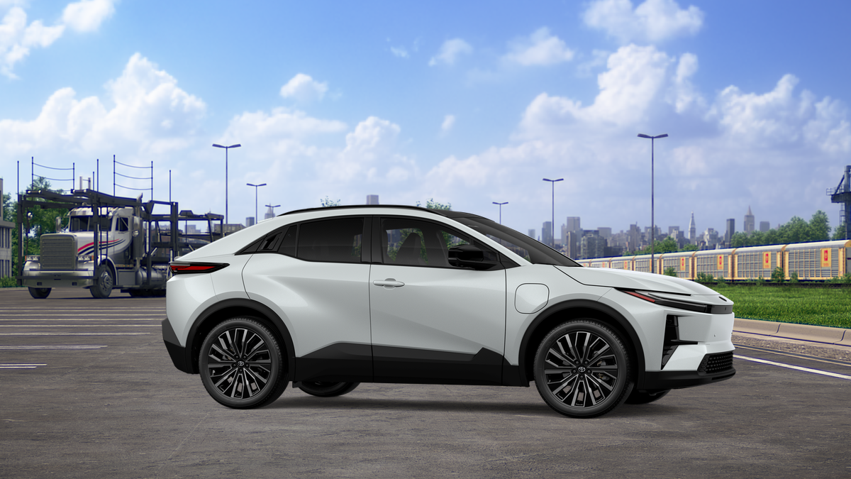 2026 Toyota C-HR XSE