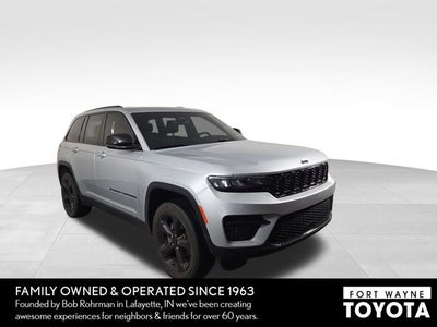 2022 Jeep Grand Cherokee Altitude
