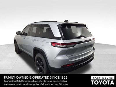 2022 Jeep Grand Cherokee Altitude