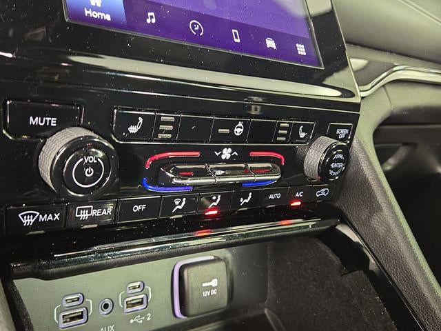 2022 Jeep Grand Cherokee Altitude