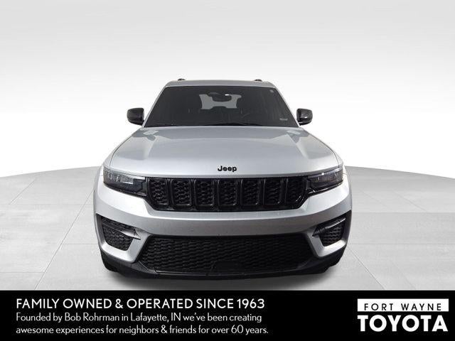 2022 Jeep Grand Cherokee Altitude