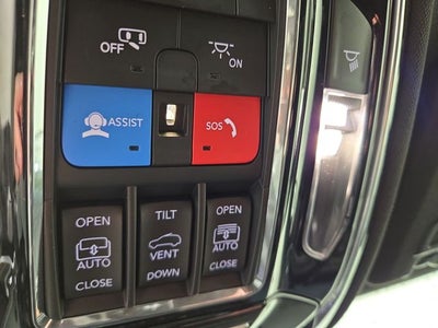 2022 Jeep Grand Cherokee Overland