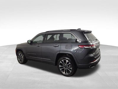 2022 Jeep Grand Cherokee Overland
