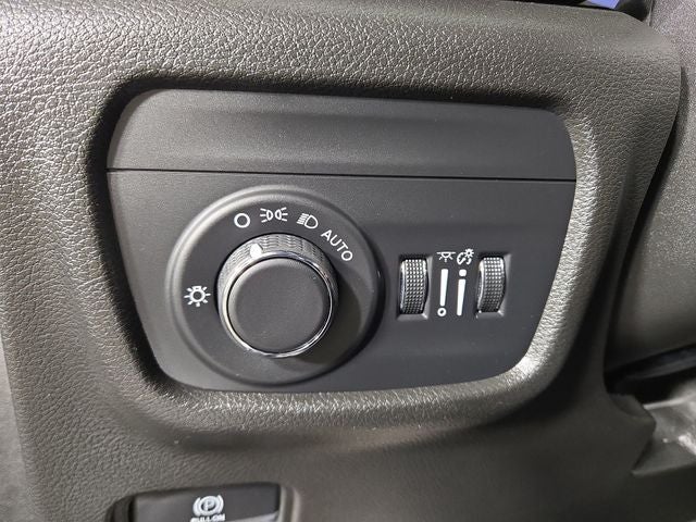 2022 Jeep Grand Cherokee L Altitude