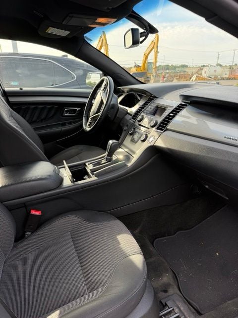 2015 Ford Taurus SEL