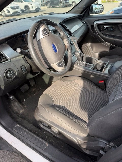 2015 Ford Taurus SEL