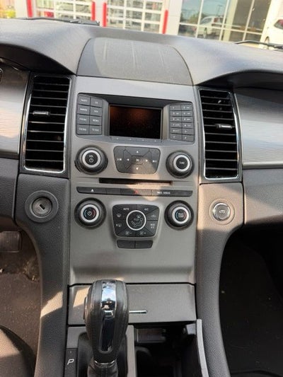 2015 Ford Taurus SEL