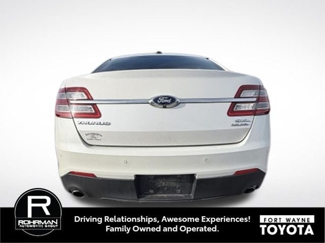 2015 Ford Taurus SEL