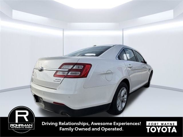 2015 Ford Taurus SEL