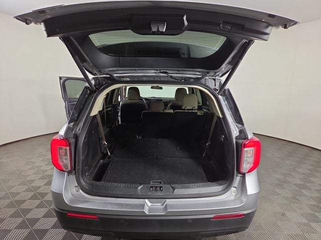 2020 Ford Explorer Base