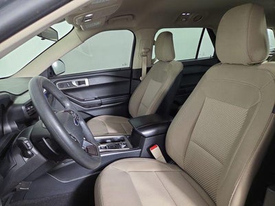 2020 Ford Explorer Base