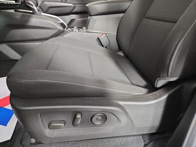 2025 Chevrolet Colorado LT