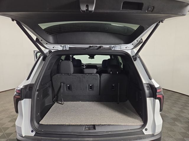 2024 Chevrolet Traverse LT 2LT