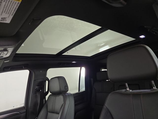 2021 Chevrolet Suburban RST