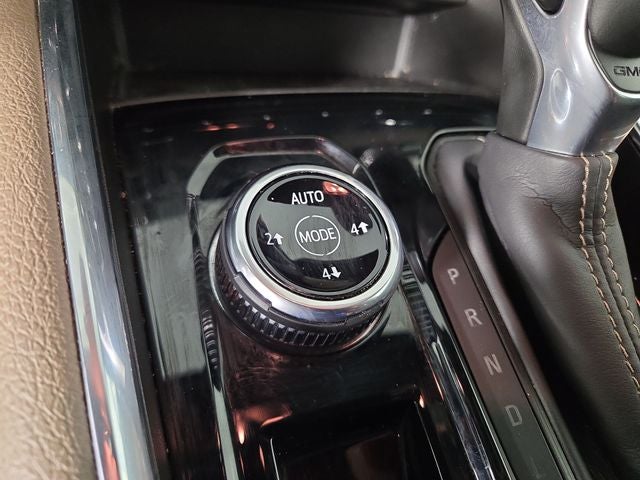 2023 GMC Canyon Denali