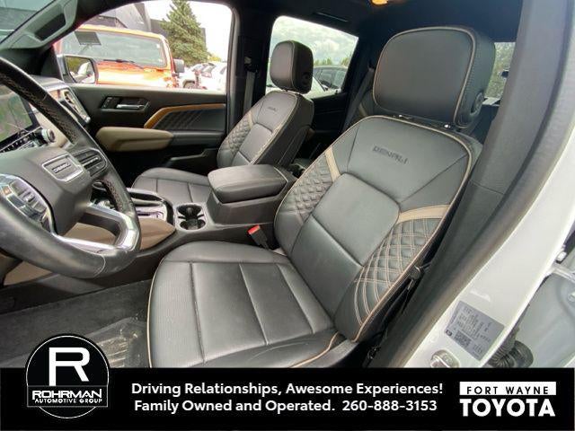 2023 GMC Canyon Denali