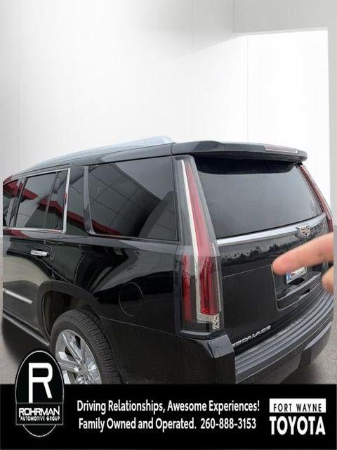 2018 Cadillac Escalade Platinum Edition