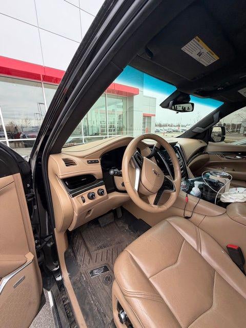 2018 Cadillac Escalade Platinum Edition