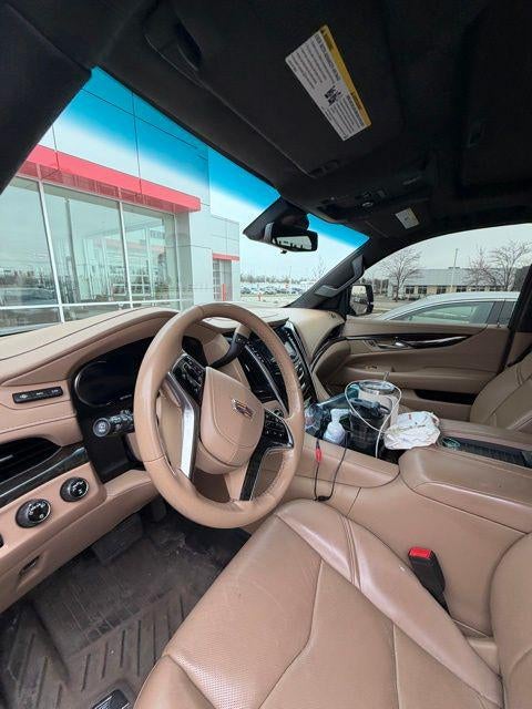 2018 Cadillac Escalade Platinum Edition