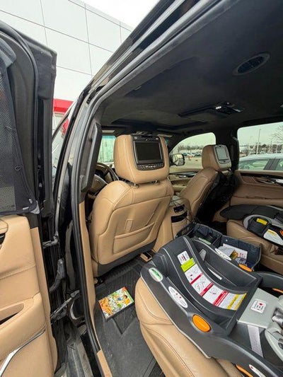 2018 Cadillac Escalade Platinum Edition