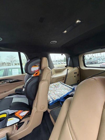 2018 Cadillac Escalade Platinum Edition