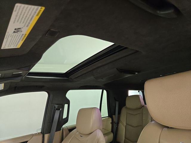 2018 Cadillac Escalade Platinum Edition