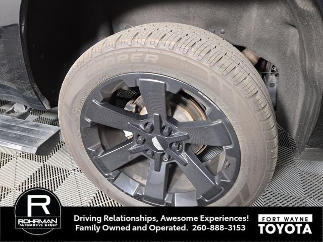 2019 Cadillac Escalade Platinum Edition