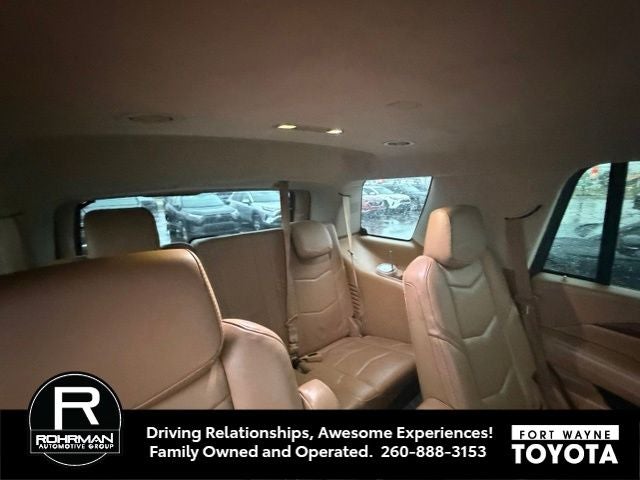2016 Cadillac Escalade Platinum Edition